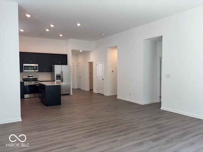 Building Photo - 817 Oyster Bay Dr