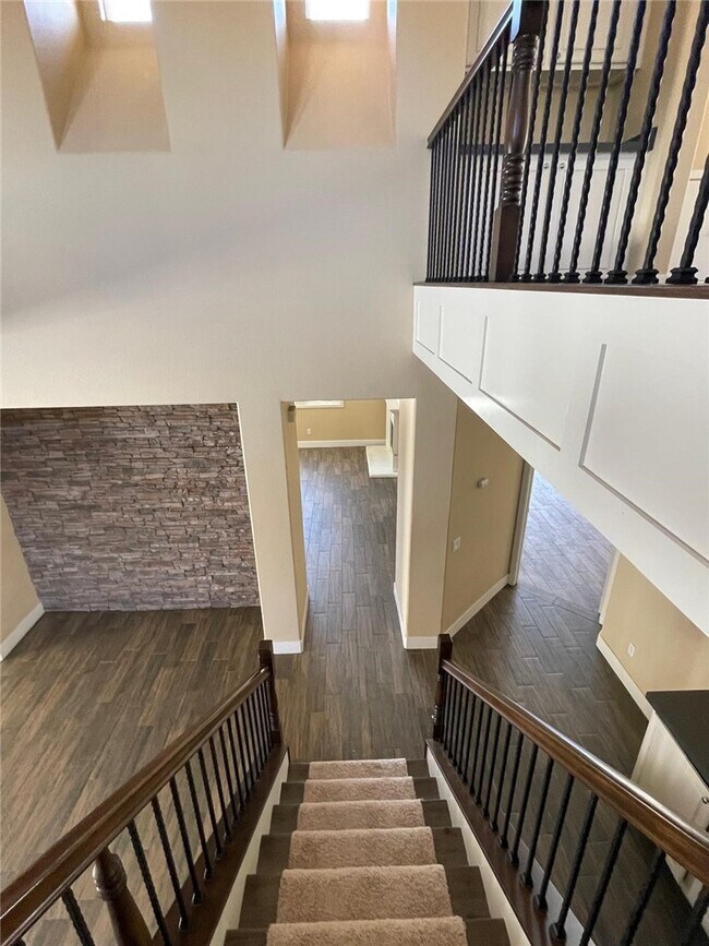 Building Photo - 32689 Cottonwood Rd