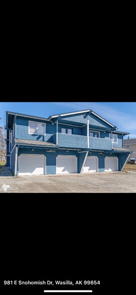 Building Photo - 981 E Snohomish Dr