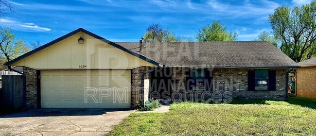Building Photo - 6204 NW 30th St