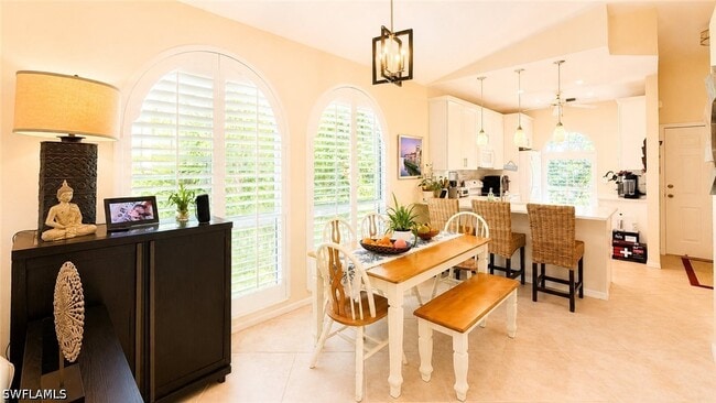 Building Photo - 8274 Twelve Oaks Cir