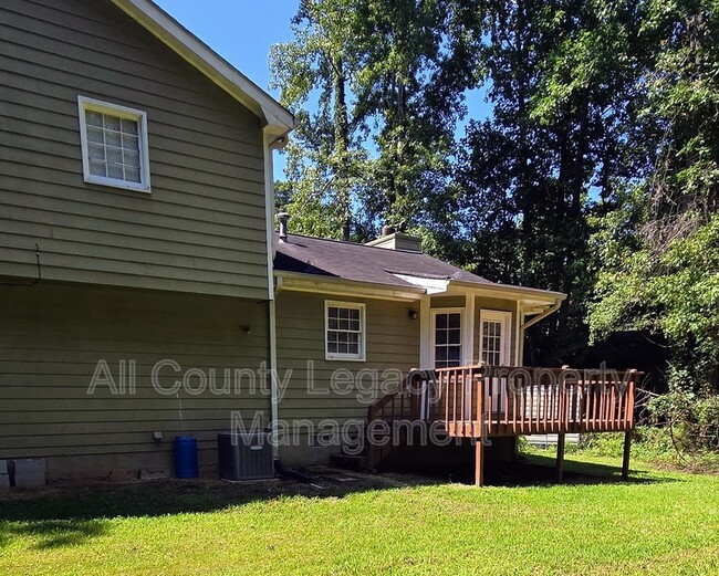 Building Photo - 314 Mallard Ct