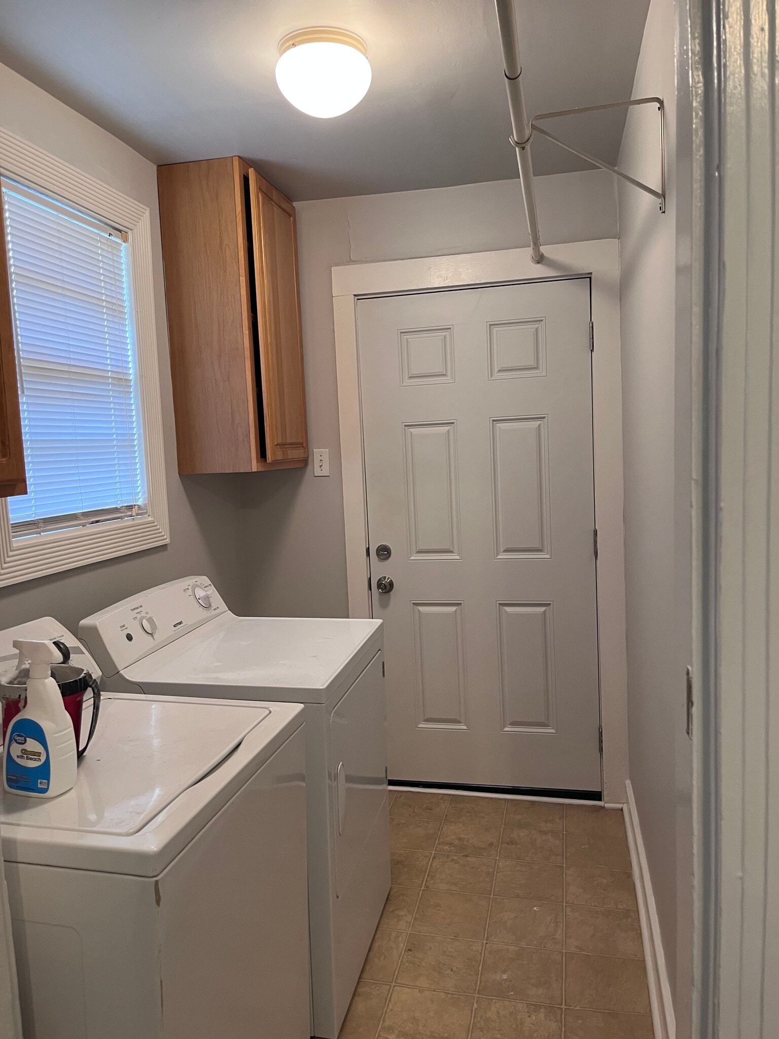 Laundry room (washer/dryer NOT included) - 539 Maple Ave
