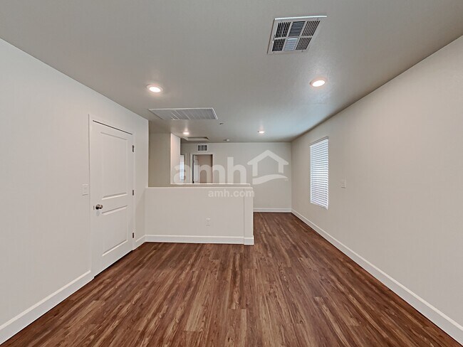 Building Photo - 342 Timber Kate Pl