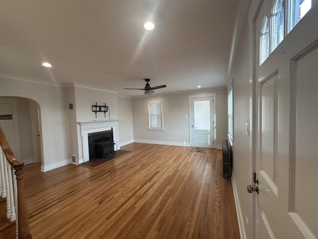 Building Photo - 4606 Lower Beckleysville Rd