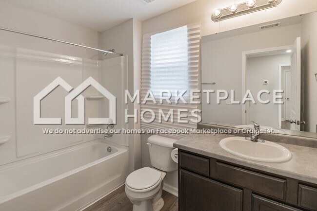 Building Photo - 98 Dunnoman Dr