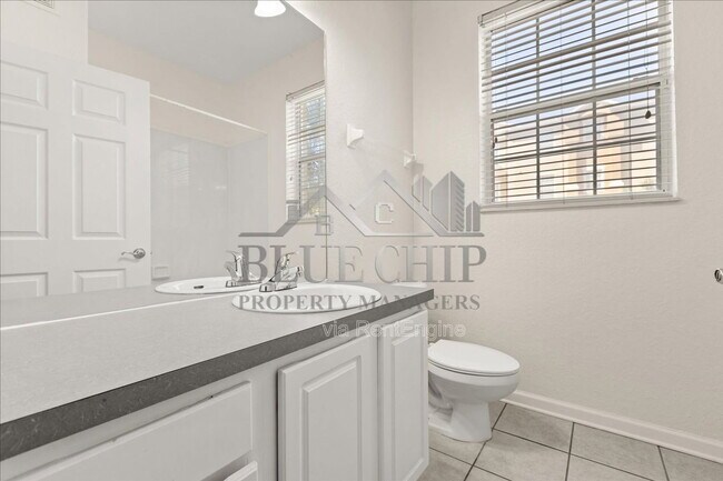 Building Photo - 6402 Cava Alta Dr