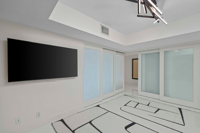 Building Photo - 3140 S Ocean Blvd