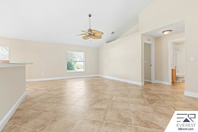 Building Photo - 9 Sea Beacon Pl