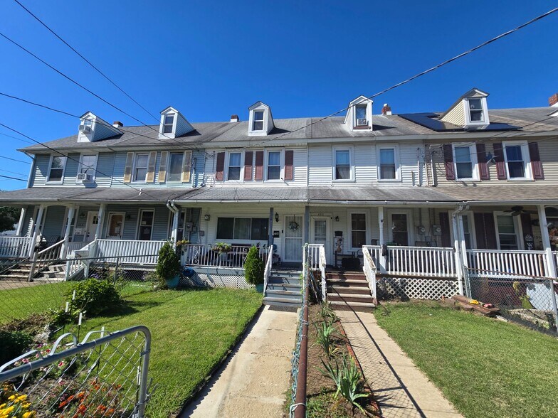 Primary Photo - 234 Cleveland Ave