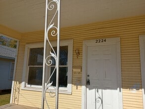 Building Photo - 2224 Vance Ave