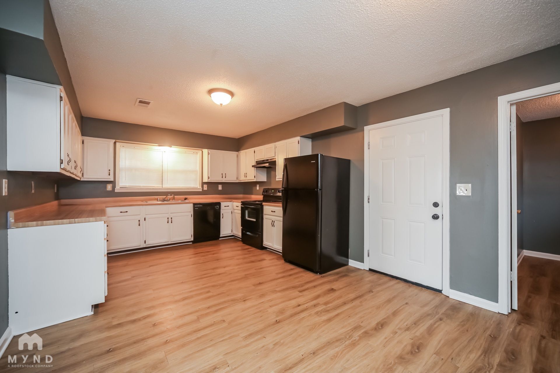 Building Photo - 5704 Westminister Ln