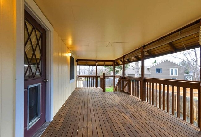 Building Photo - Beautiful 4 Bed, 2 Bath House in SW Fort Collins!