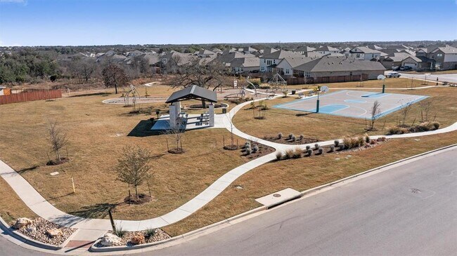 Building Photo - 453 Gaida Loop