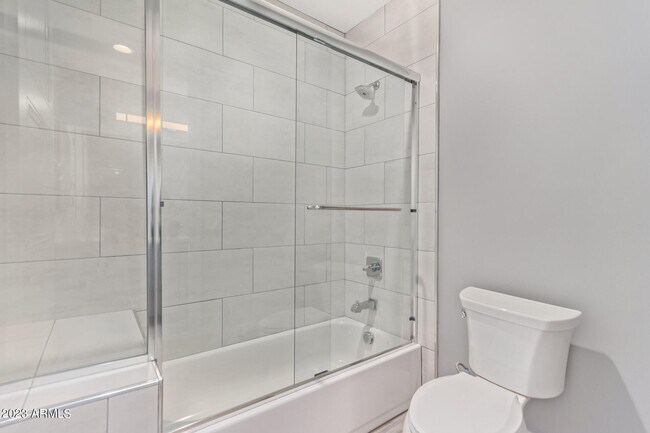 Building Photo - 7550 E Osborn Rd