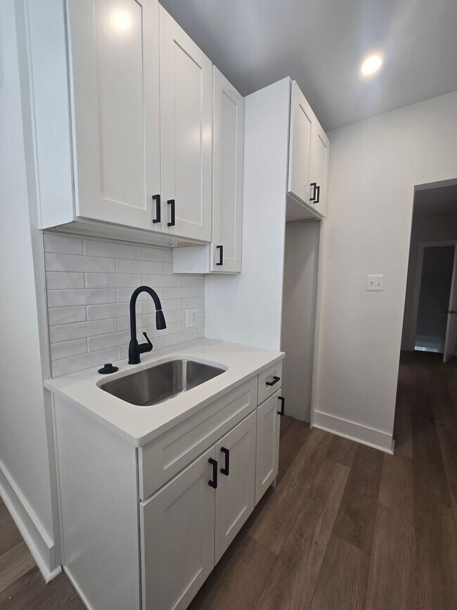 Building Photo - 1702 Widener Pl