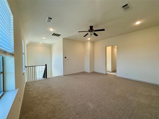 Building Photo - 1066 Fullerton Dr