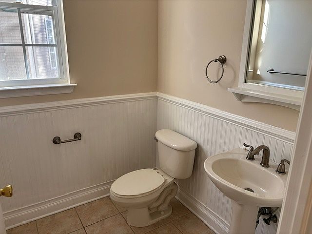 Building Photo - 51 Winding Hill Dr