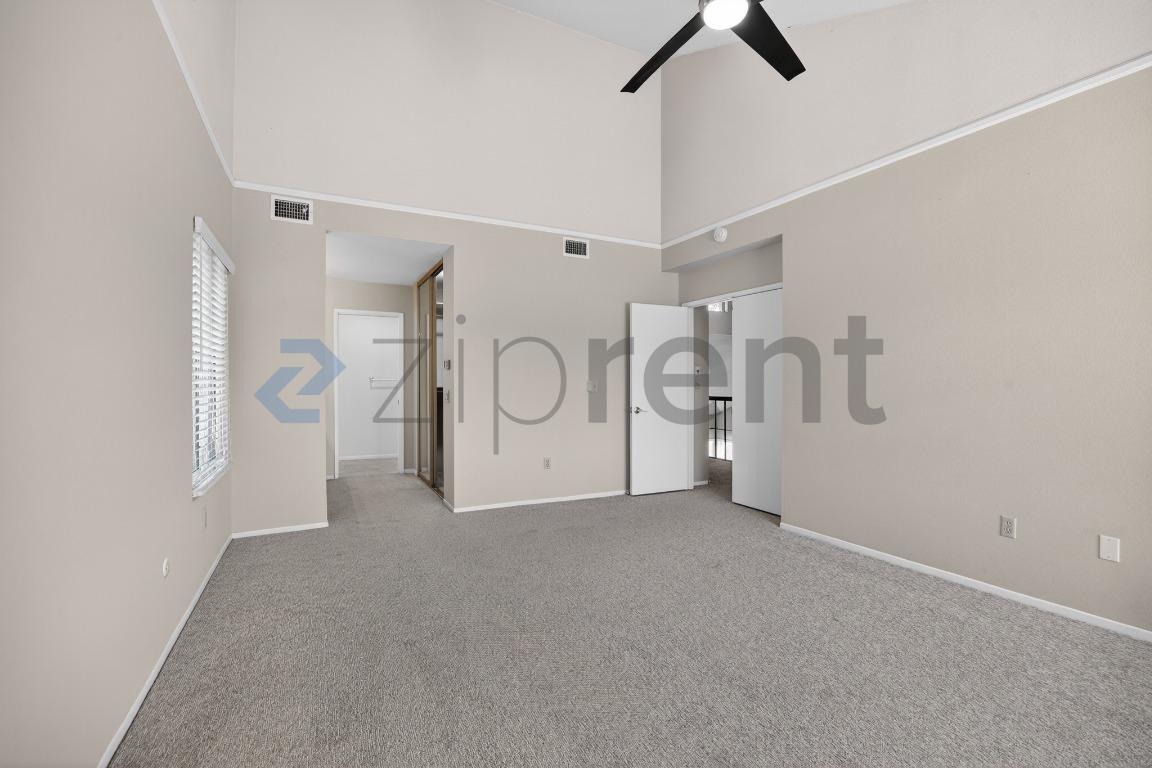 Building Photo - 1665 Hawk Ridge Pl