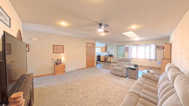 Building Photo - 3209 White Elm Ct