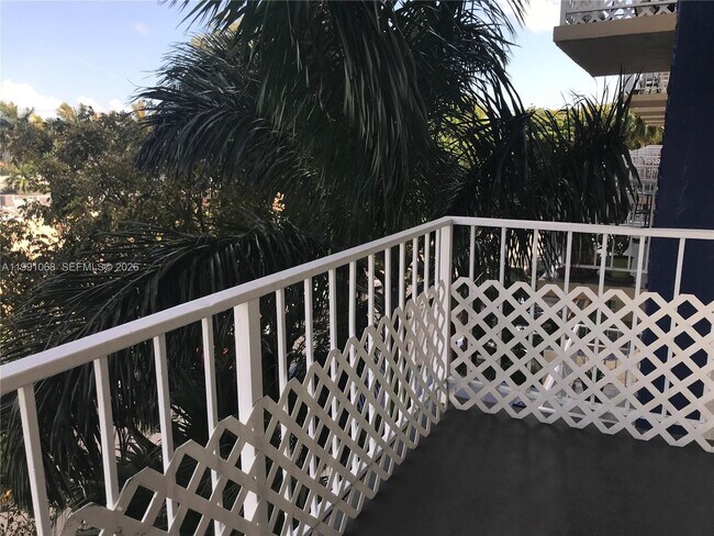 Building Photo - 4550 NW 9th St