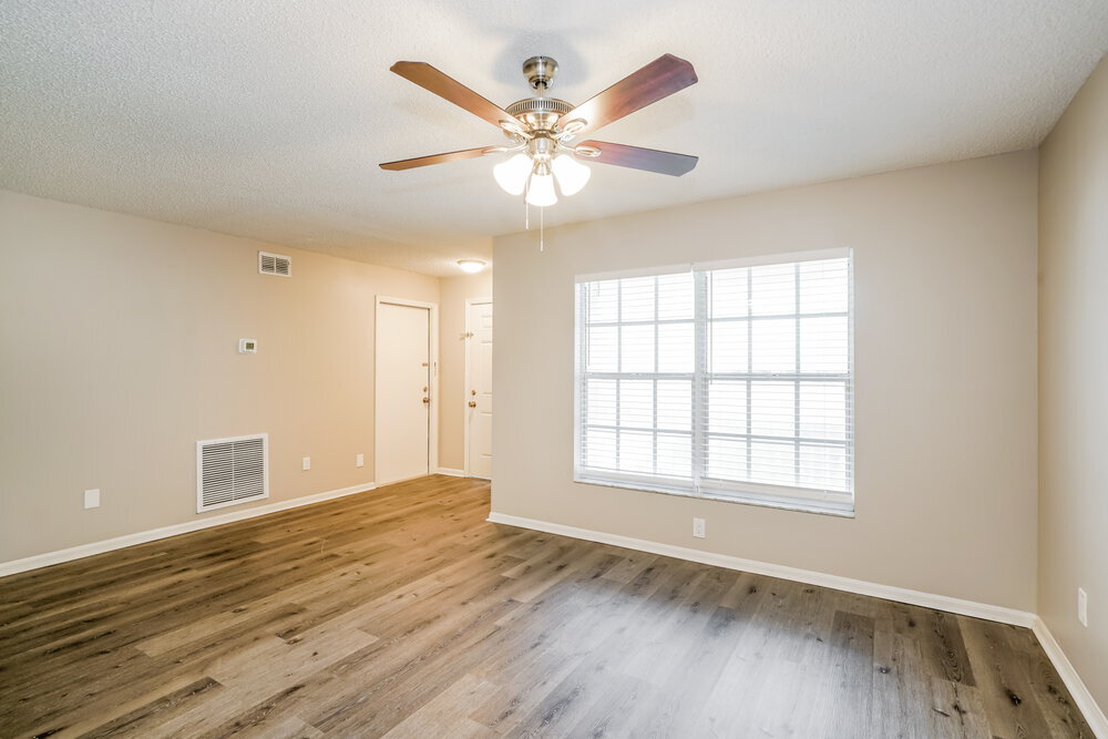 Building Photo - 1424 Dew Bloom Rd