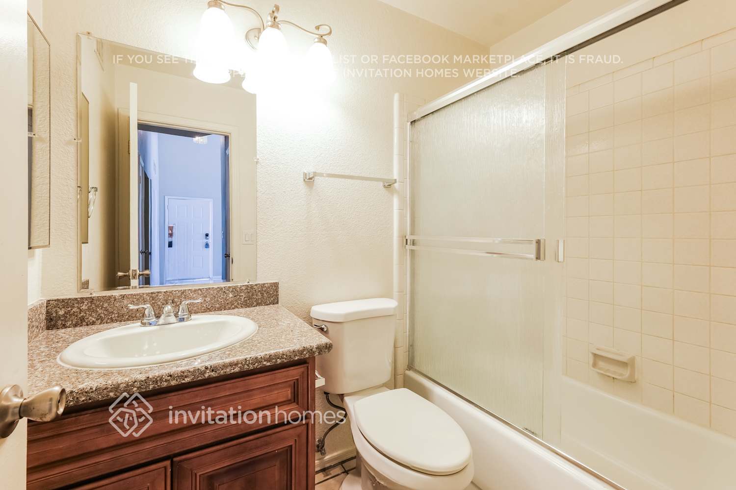 Building Photo - 10246 N 66th Ave