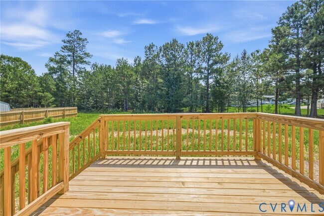 Building Photo - 21161 Baileys Ln