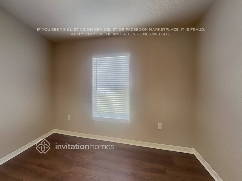 Building Photo - 2709 Oak Hammock Loop