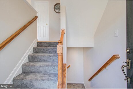 Building Photo - 2702 Stanton Rd SE