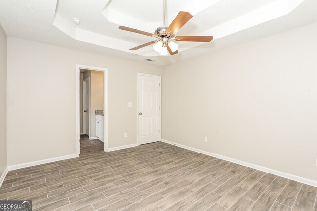 Building Photo - 458 Chase Marion Way