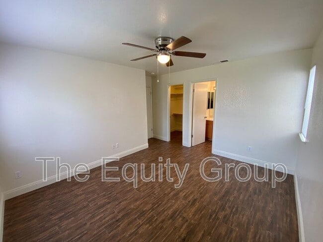 Building Photo - 4300 E Feemster Ave