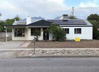 Building Photo - 5609 E Pima St