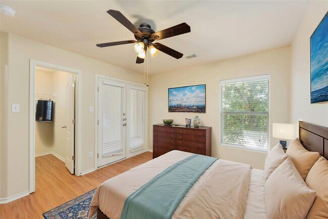 Building Photo - 3720 Pine Needle Cir