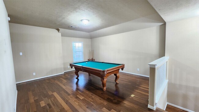 Building Photo - 26939 Glacier Creek Dr