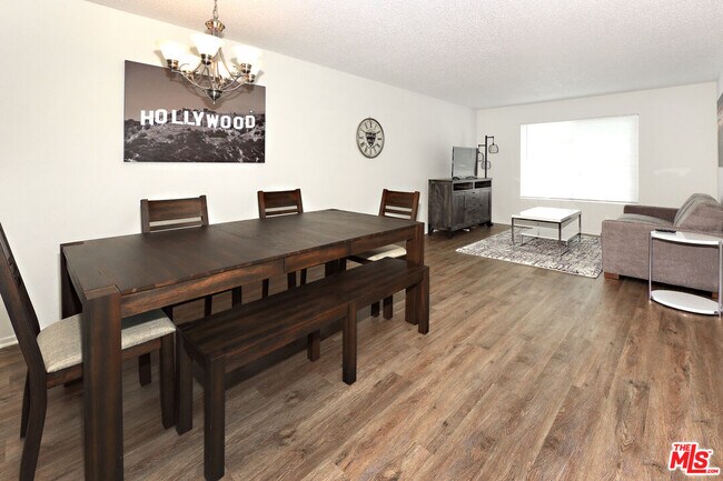 Building Photo - 3600 Bagley Ave