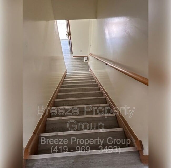 Building Photo - 2808 Benford Ln