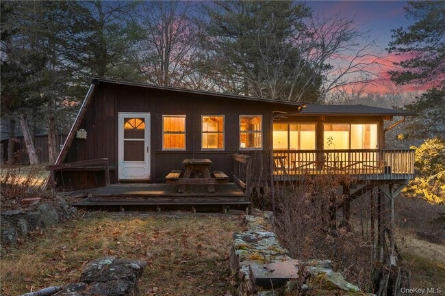 Building Photo - 296 Pine Hill Rd