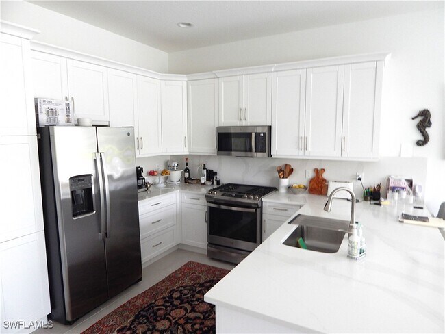 Building Photo - 11536 Jacaranda Dr
