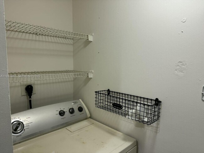 Building Photo - 11145 SW 6th St