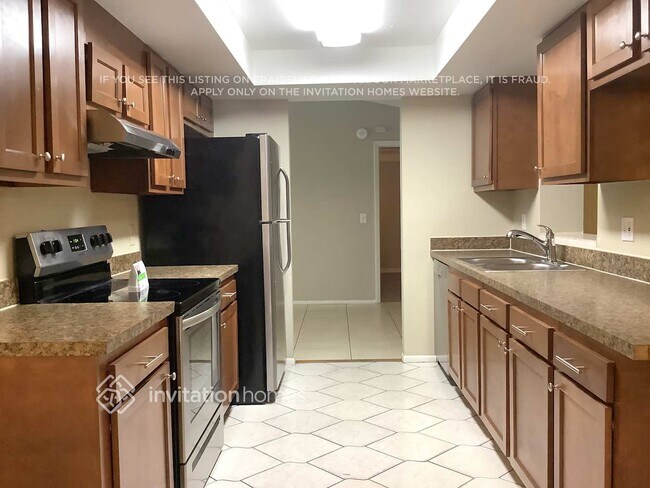 Building Photo - 1415 Woodstork Dr