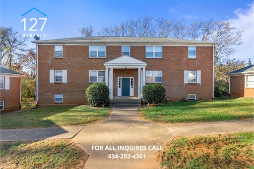 Building Photo - 2 Bedroom Apartment in Great Location