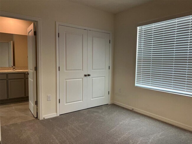 Building Photo - 32978 Tulip Petal Ln