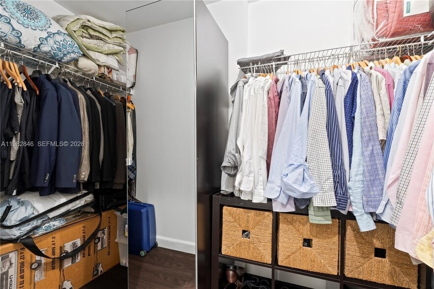 Building Photo - 8395 SW 73rd Ave