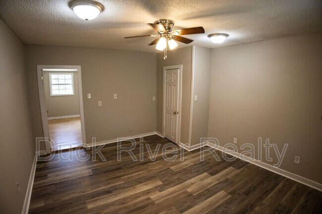 Building Photo - 3518 Pulaski Hwy