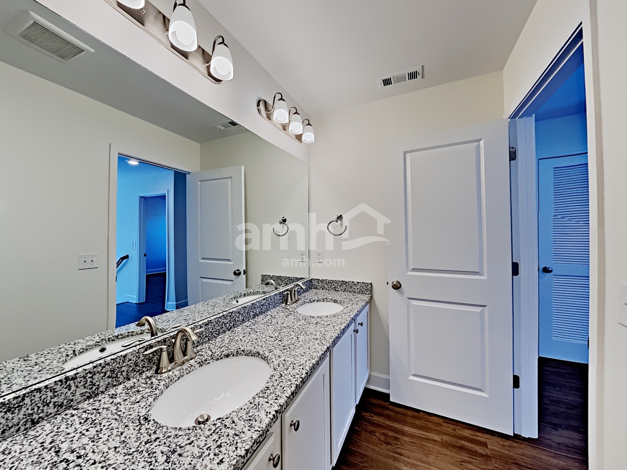 Building Photo - 4937 Chutney Dr