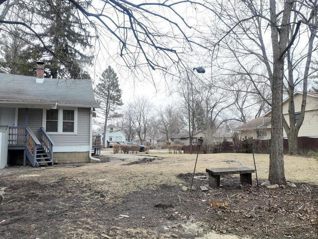 Building Photo - 117 Woodland Dr