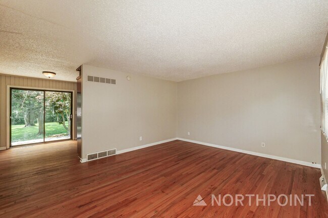 Building Photo - 3 BR/2BA | Newly Renovated Single Family Home | 1-Car Covered Parking | Gated backyard