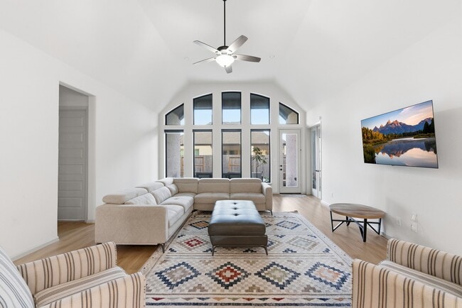 Building Photo - 2215 Crystal Reef Ct