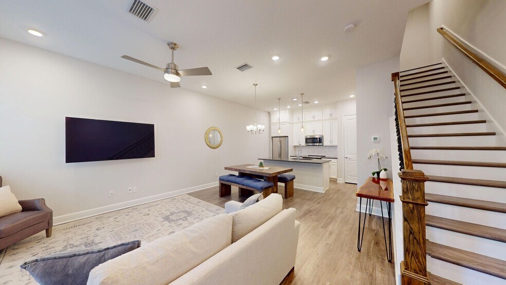 Building Photo - 11473 Surfline Ct